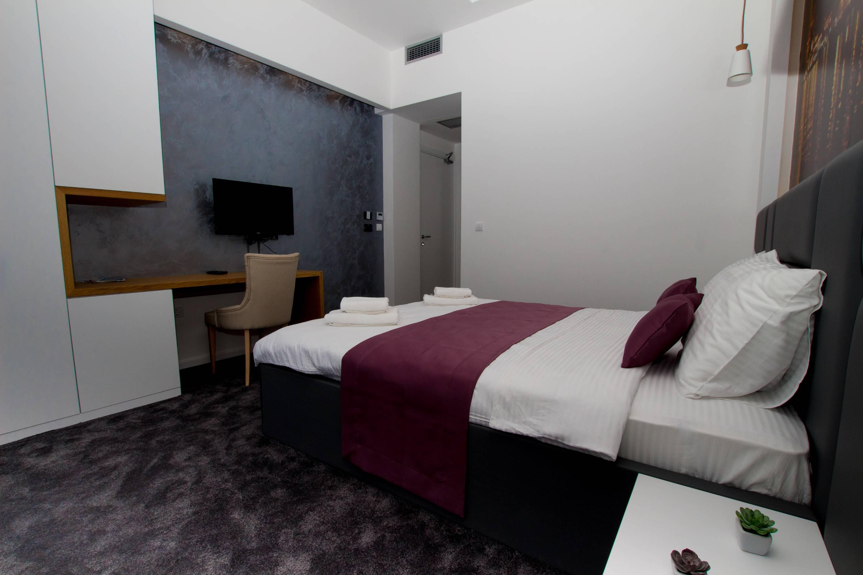 Hotel Alkima Kotor Bagian luar foto